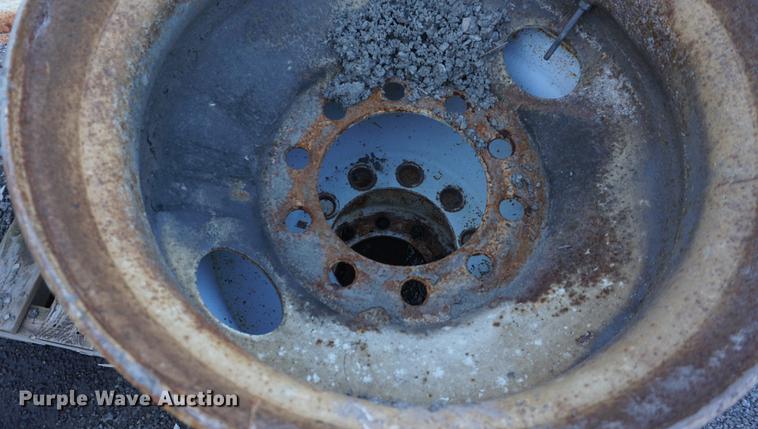 image for item EU9136 Truck parts