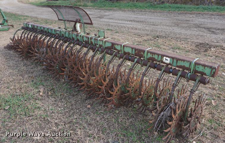 image for item EU9164 John Deere tillage equipment