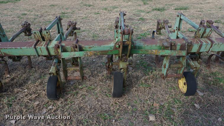 image for item EU9164 John Deere tillage equipment