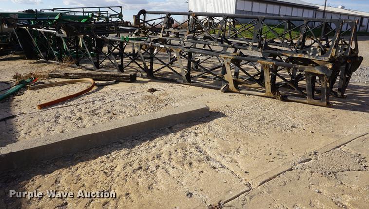 image for item EU9167 John Deere 120" booms