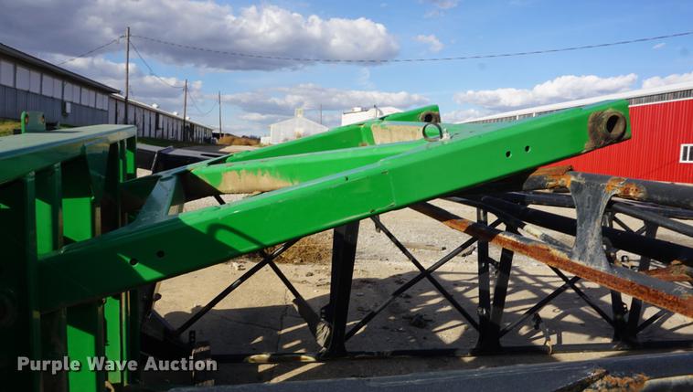 image for item EU9167 John Deere 120" booms