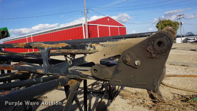 image for item EU9167 John Deere 120" booms