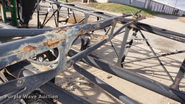 image for item EU9167 John Deere 120" booms