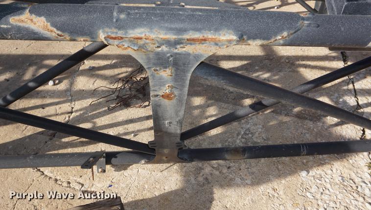 image for item EU9167 John Deere 120" booms