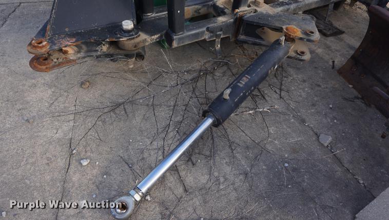 image for item EU9167 John Deere 120" booms