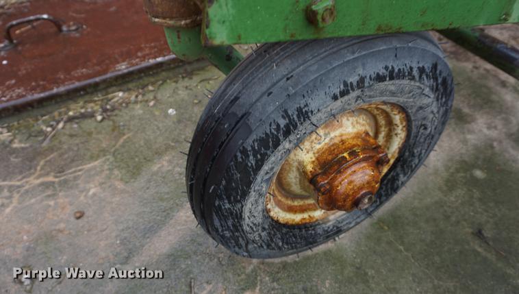 image for item EU9168 John Deere No. 5 sickle mower