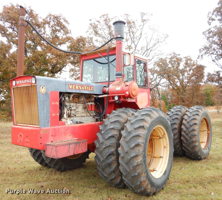 image for item EW9576 1975 Versatile 800 4WD tractor