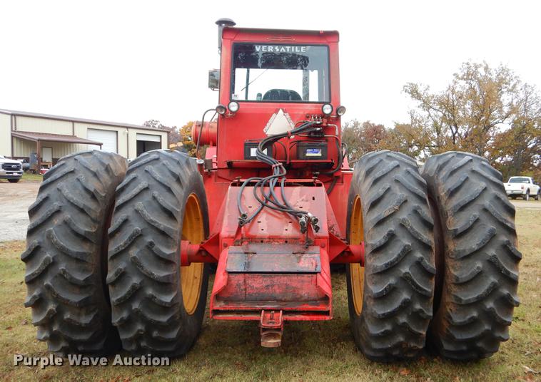 image for item EW9576 1975 Versatile 800 4WD tractor