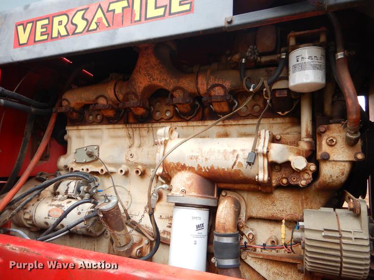 image for item EW9576 1975 Versatile 800 4WD tractor