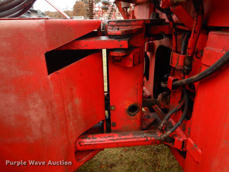 image for item EW9576 1975 Versatile 800 4WD tractor