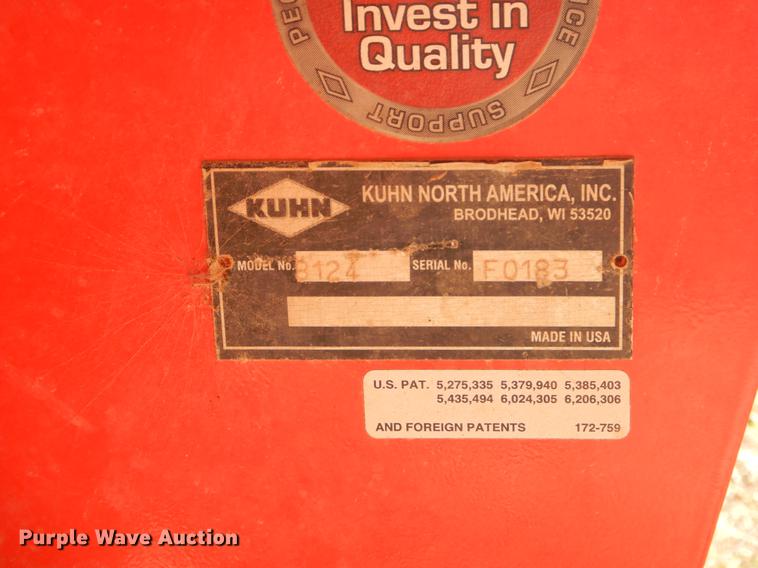 image for item EW9588 Kuhn Knight Slinger 8124 manure spreader