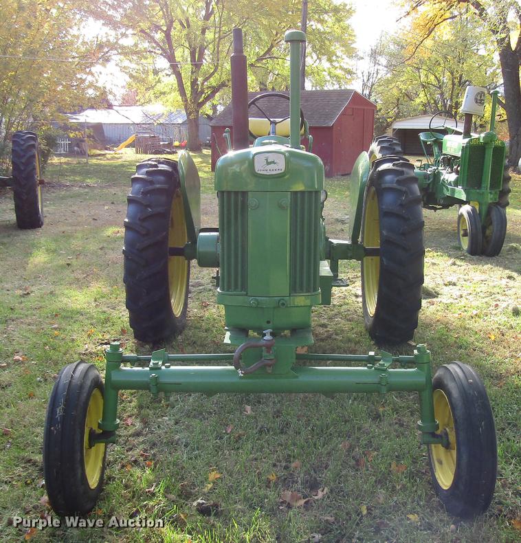 image for item FJ9555 John Deere 530 tractor