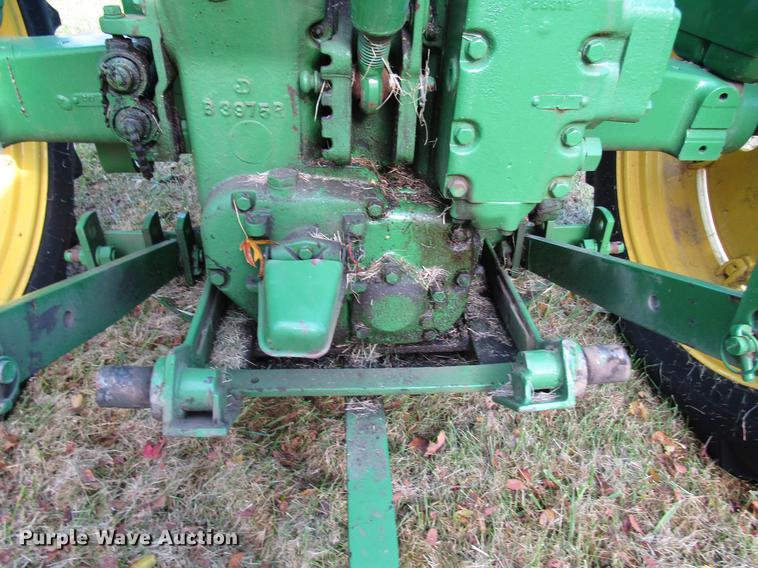 image for item FJ9555 John Deere 530 tractor