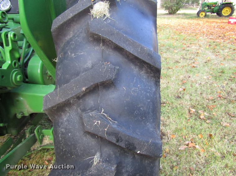 image for item FJ9555 John Deere 530 tractor