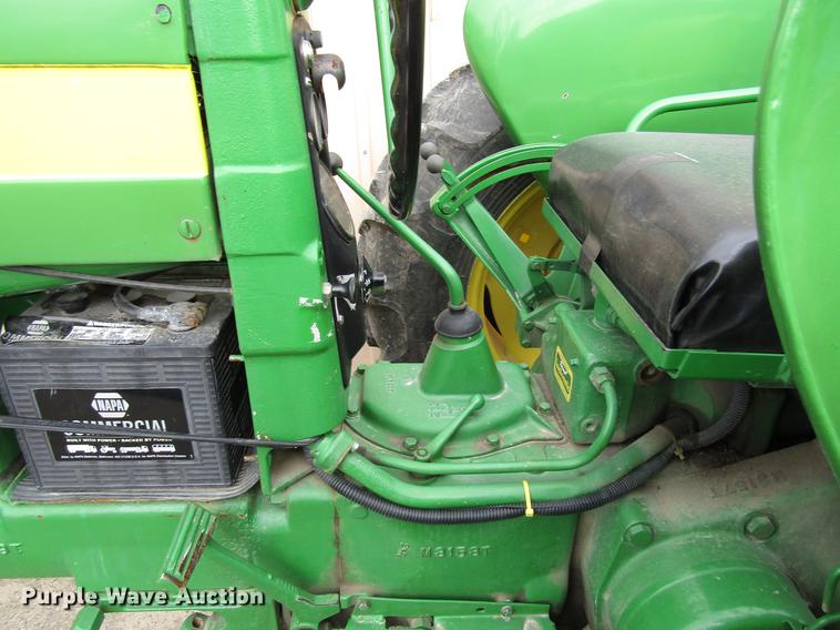 image for item FJ9559 John Deere 420 tractor