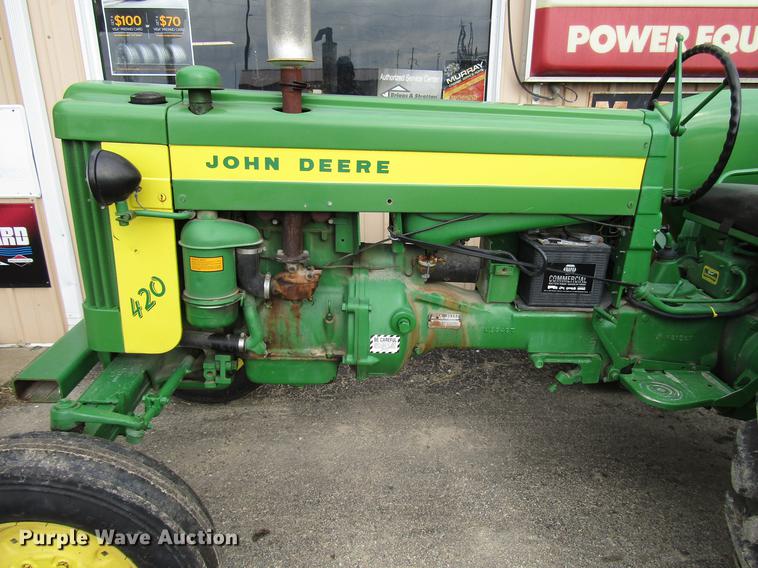image for item FJ9559 John Deere 420 tractor