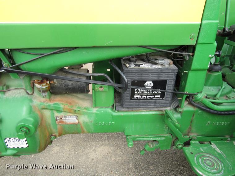 image for item FJ9559 John Deere 420 tractor