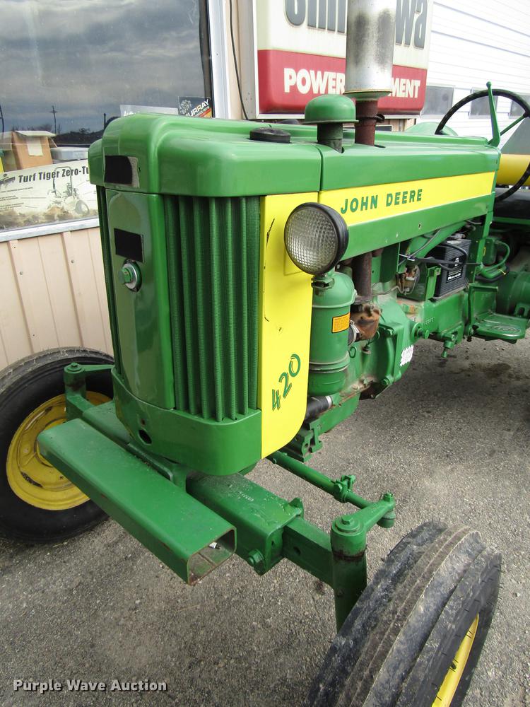 image for item FJ9559 John Deere 420 tractor