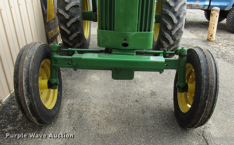 image for item FJ9559 John Deere 420 tractor