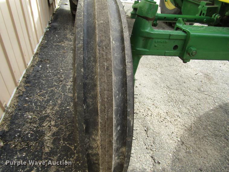 image for item FJ9559 John Deere 420 tractor