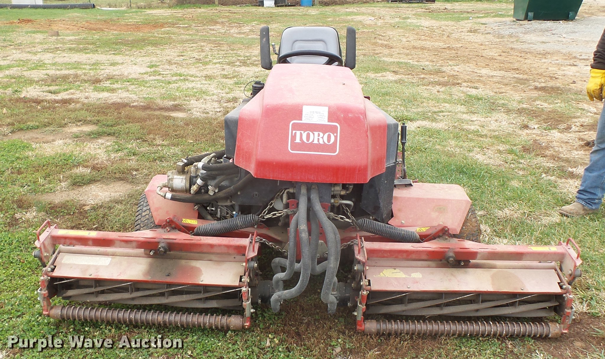 1999 Toro Reelmaster 2600D lawn mower in Fredericktown, MO Item