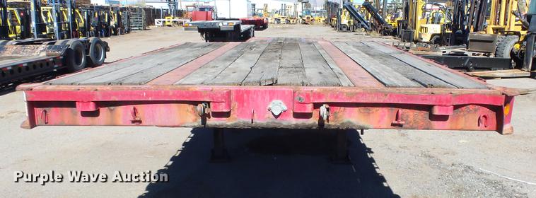 image for item DG2750 1986 Great Dane drop deck trailer