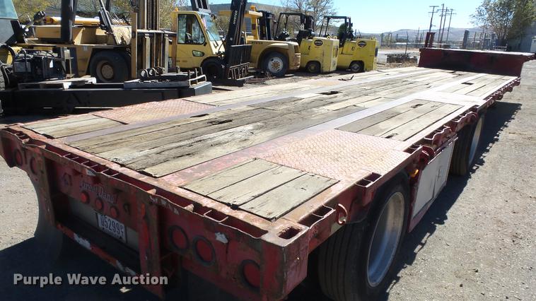 image for item DG2750 1986 Great Dane drop deck trailer