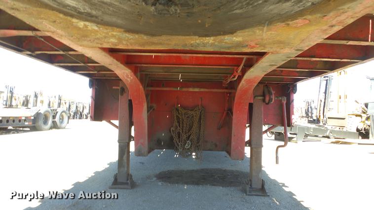 image for item DG2750 1986 Great Dane drop deck trailer