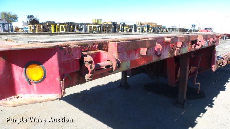 image for item DG2750 1986 Great Dane drop deck trailer