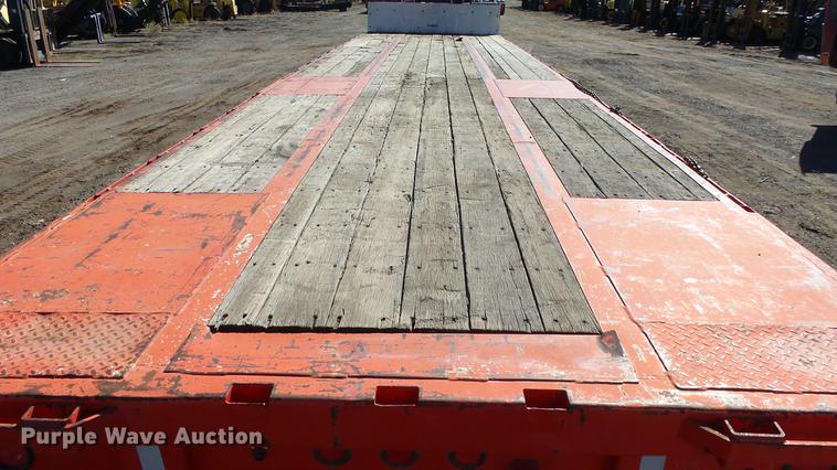 image for item DG2751 2001 Trail King TK70LCS-452 drop deck trailer