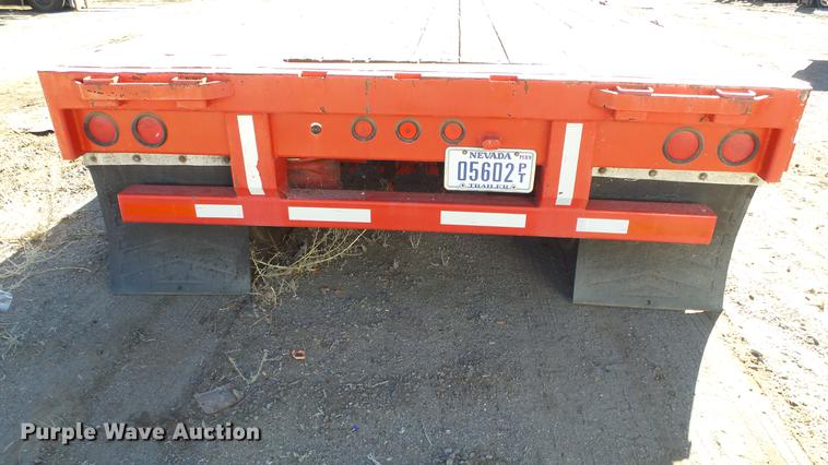 image for item DG2751 2001 Trail King TK70LCS-452 drop deck trailer