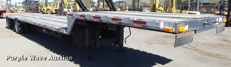 image for item DG2752 1999 Transcraft DTL2000 drop deck trailer