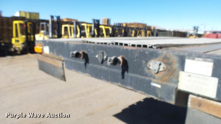 image for item DG2752 1999 Transcraft DTL2000 drop deck trailer