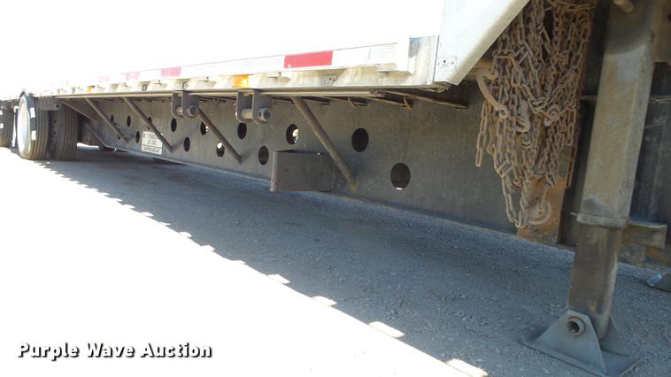 image for item DG2752 1999 Transcraft DTL2000 drop deck trailer