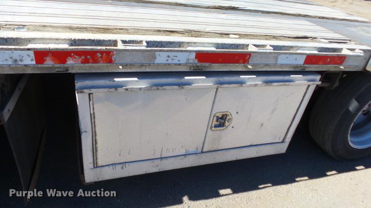 image for item DG2752 1999 Transcraft DTL2000 drop deck trailer