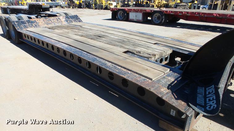 image for item DG2753 1981 Cozad RGN lowboy equipment trailer