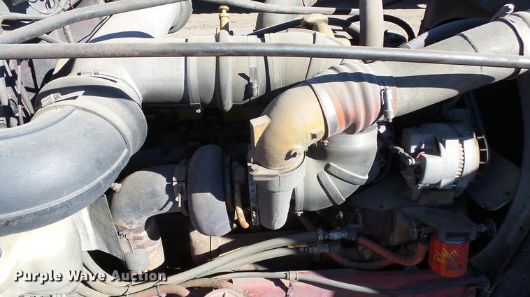 image for item DG2754 1989 Peterbilt 377 rollback truck