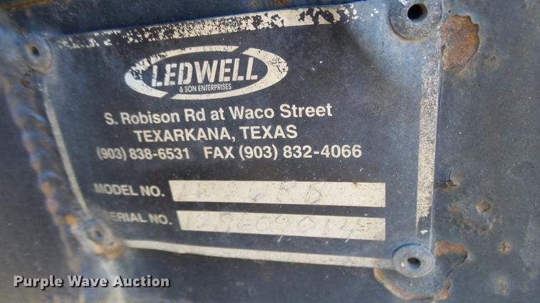 image for item DG2754 1989 Peterbilt 377 rollback truck