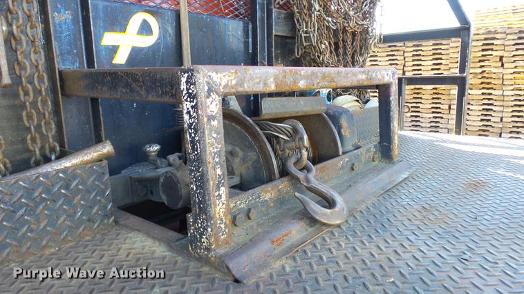 image for item DG2754 1989 Peterbilt 377 rollback truck