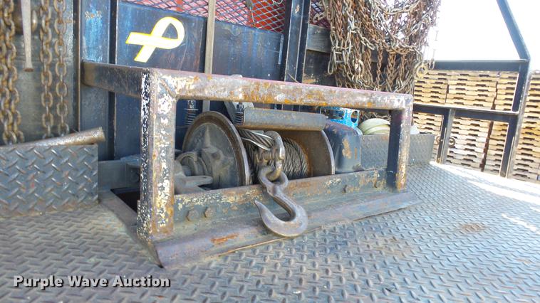 image for item DG2754 1989 Peterbilt 377 rollback truck