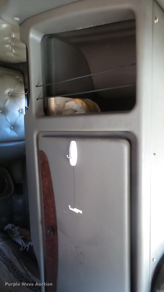 image for item DG2755 2000 Kenworth T2000 semi truck