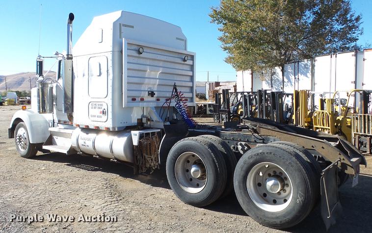 image for item DG2756 1993 Kenworth W900 semi truck