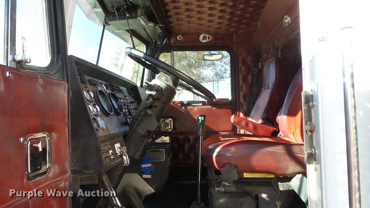 image for item DG2756 1993 Kenworth W900 semi truck