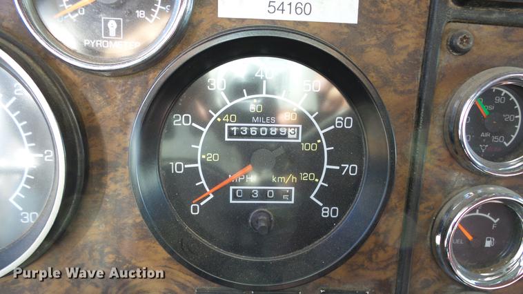 image for item DG2756 1993 Kenworth W900 semi truck