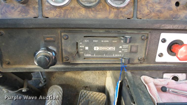 image for item DG2756 1993 Kenworth W900 semi truck