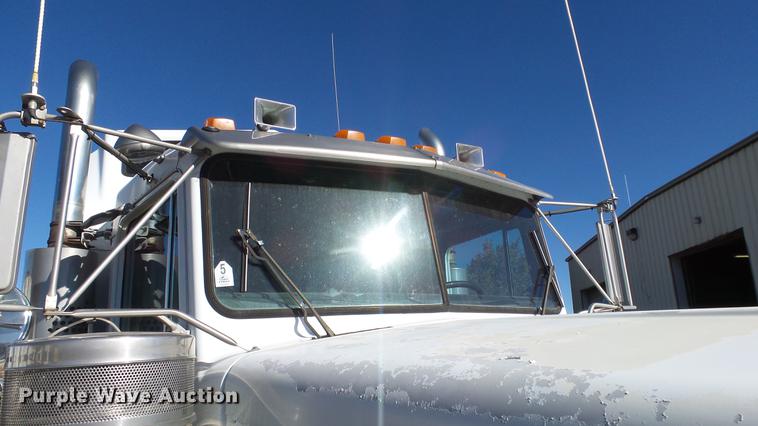 image for item DG2756 1993 Kenworth W900 semi truck