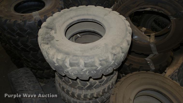 image for item FI9253 Approximately 230 tires