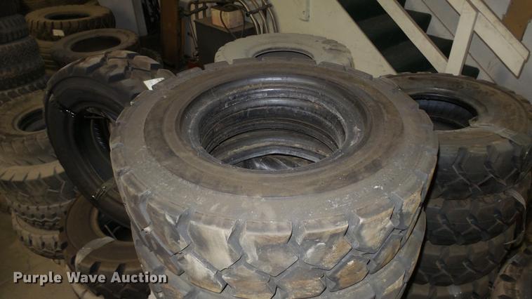 image for item FI9253 Approximately 230 tires