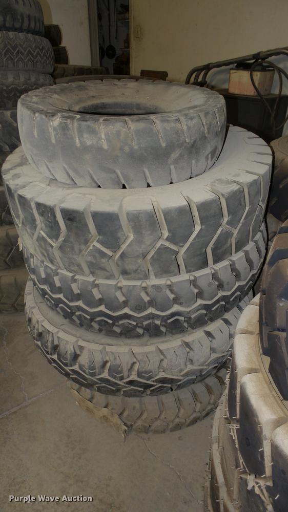 image for item FI9253 Approximately 230 tires