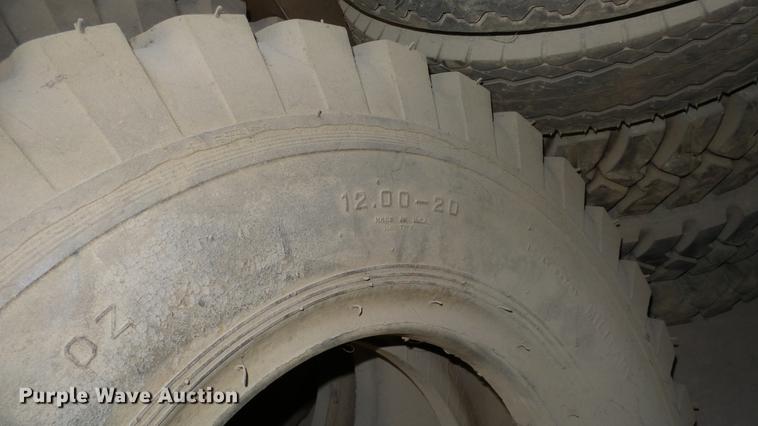 image for item FI9253 Approximately 230 tires